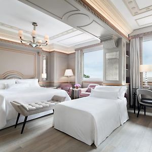 Camera grand deluxe con letto king size